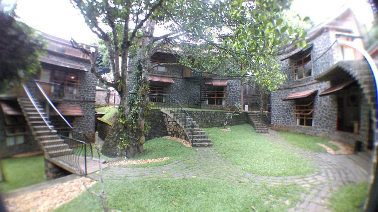 Wildernest Bed & Breakfast Thekkady Exterior photo